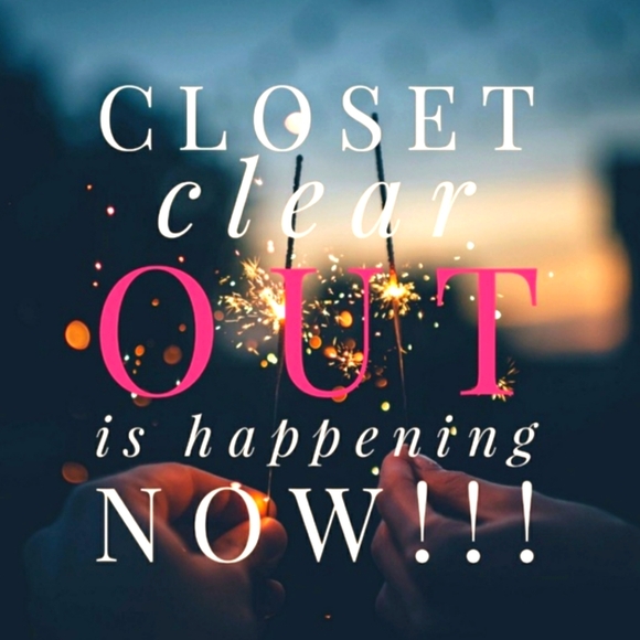 Dresses & Skirts - Closet Clear Out is Happening Today! ✨🌿